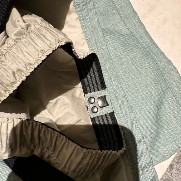 Burton's Women Fly Insulated Snow Pants